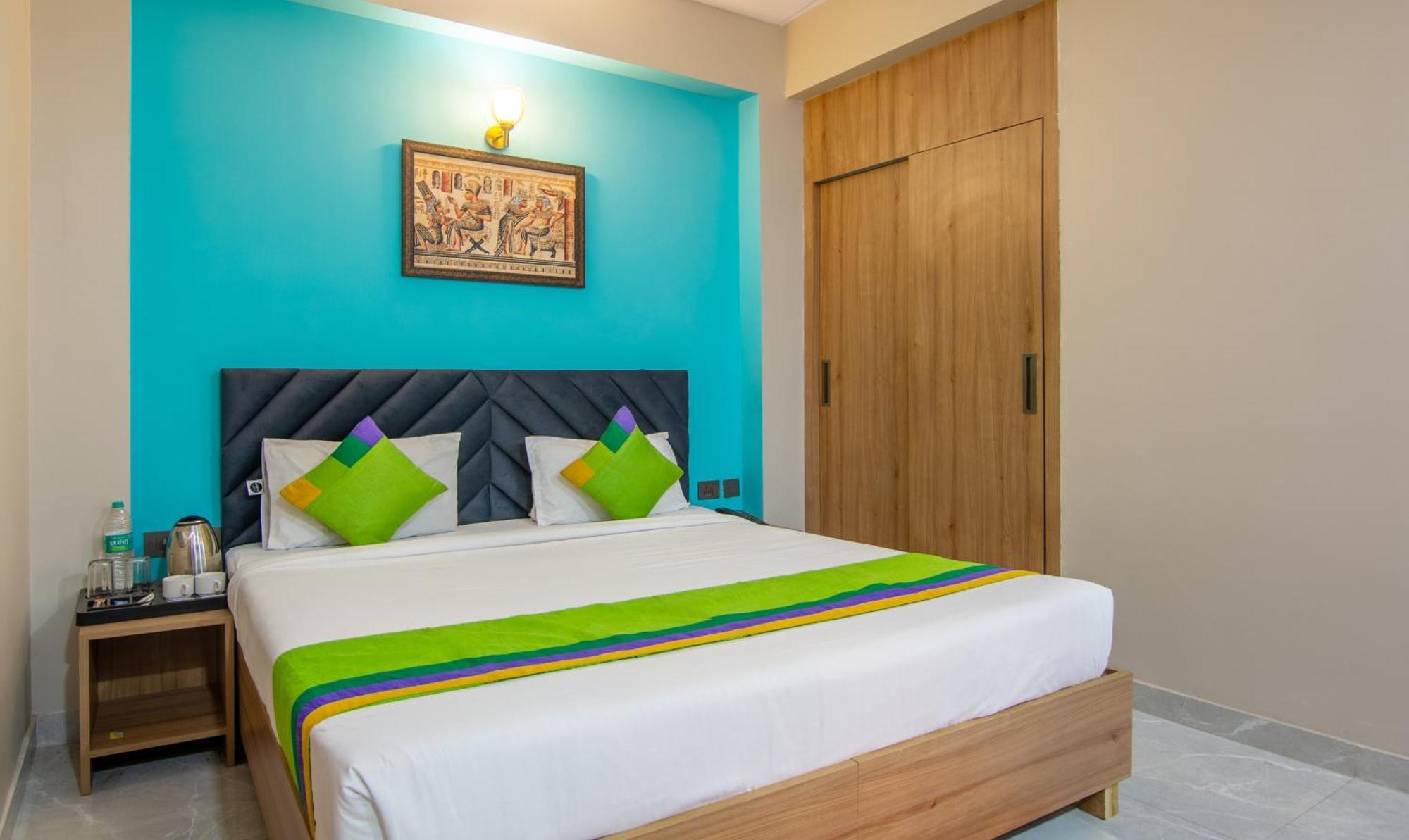 Treebo Elite Corporate, Sector 62 Hotell Noida Eksteriør bilde